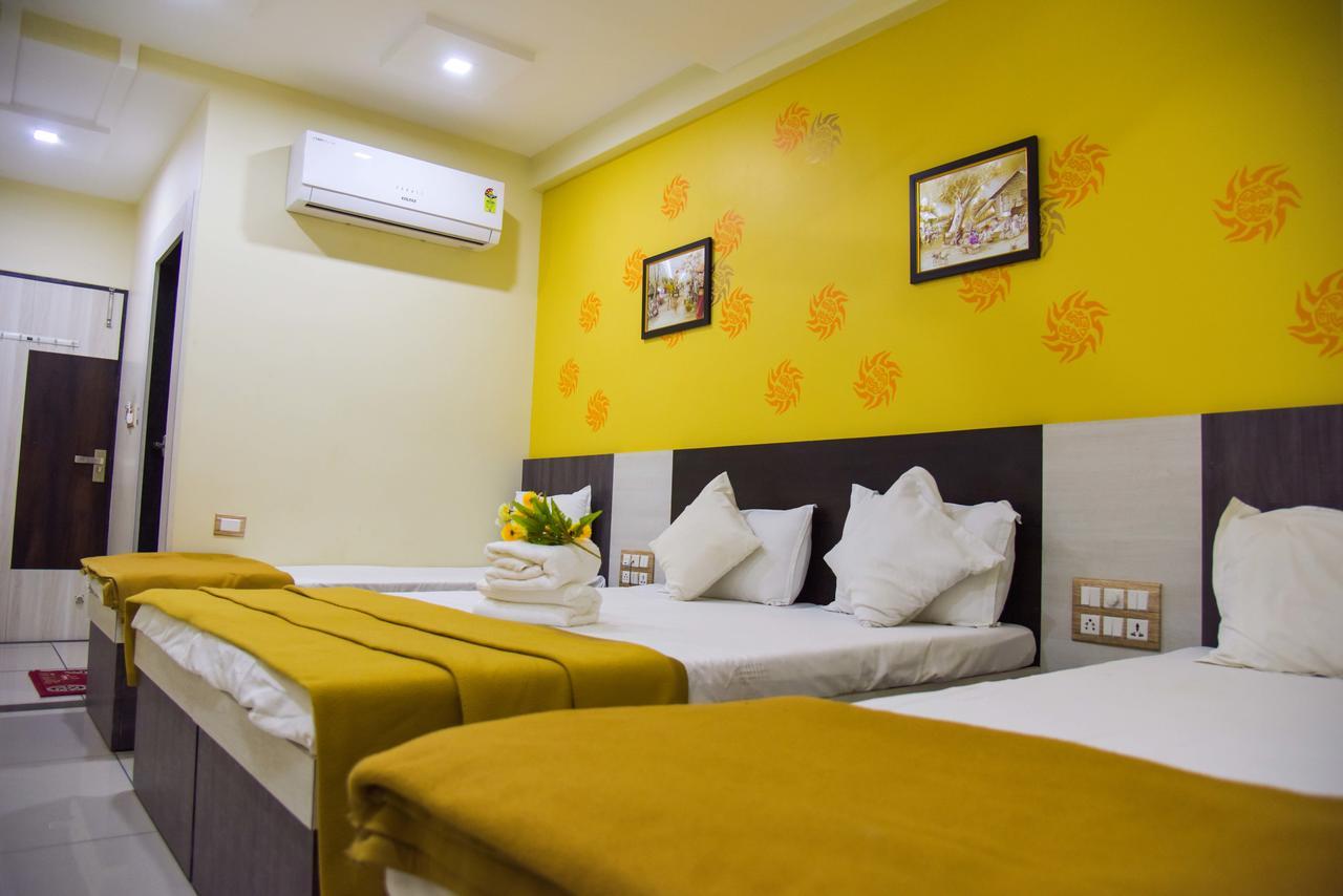 Hotel Tulsi Residency Bhuj Exterior photo