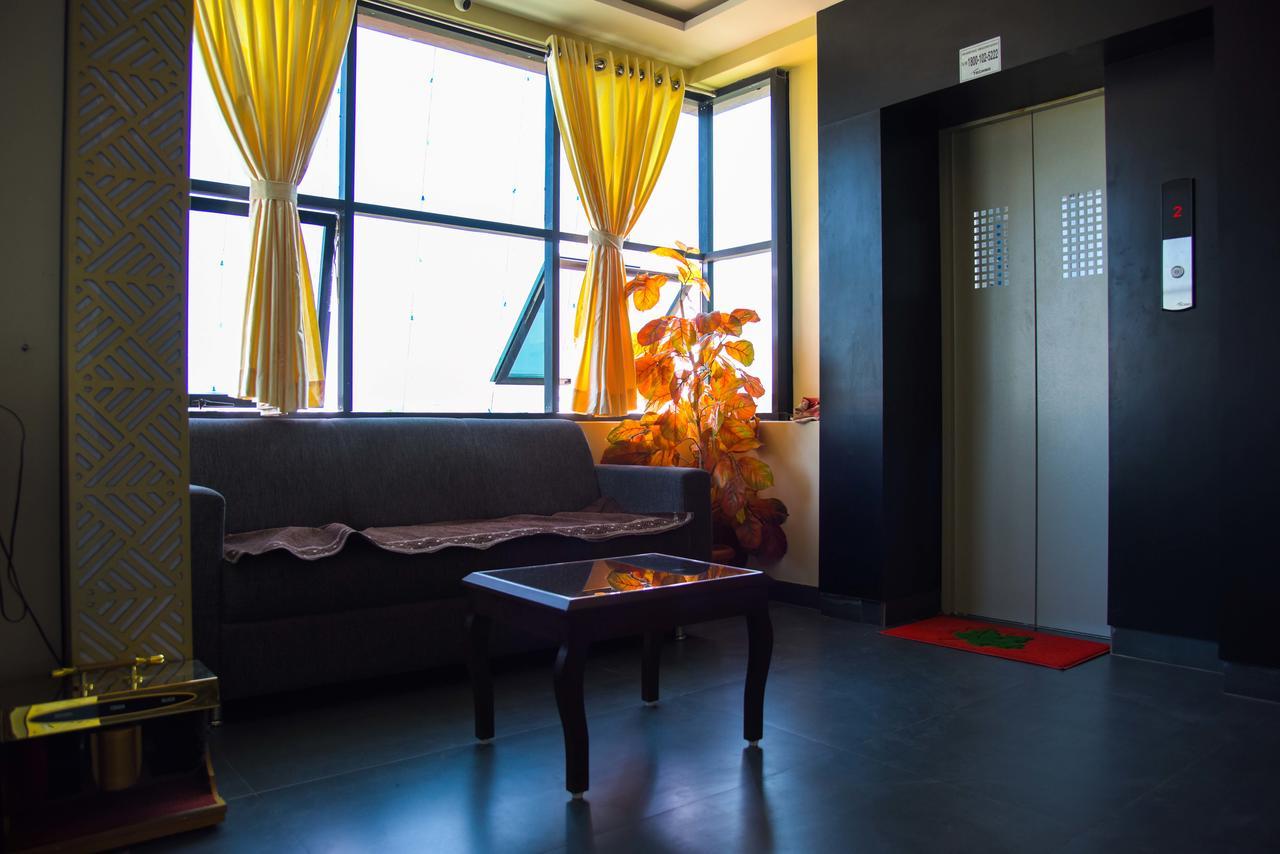 Hotel Tulsi Residency Bhuj Exterior photo